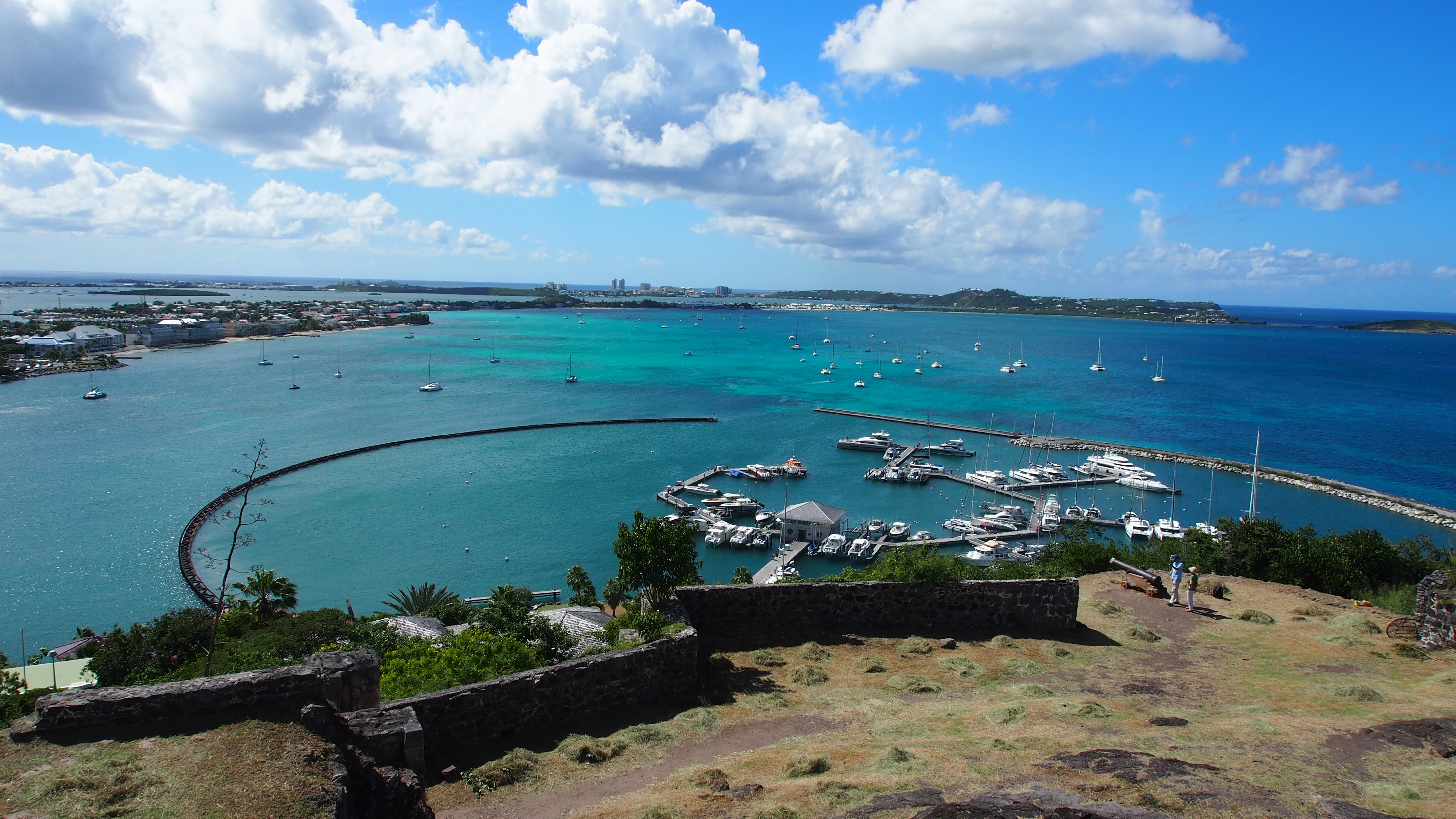 St Martin ? Sint Marteen ? Which is the best side?